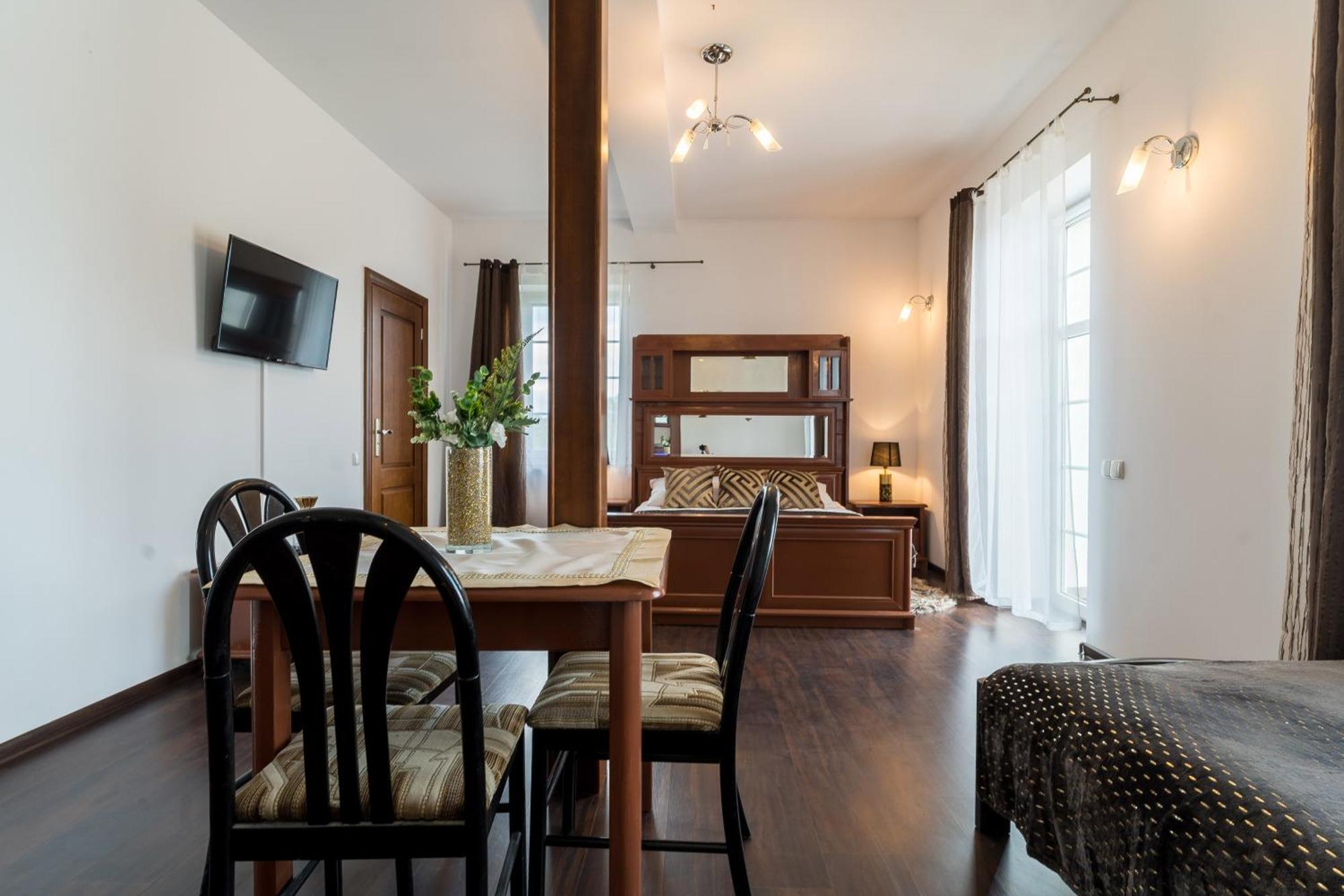 Pensjonat Well Clinic Medicine Estetic & Spa Gdansk Bagian luar foto